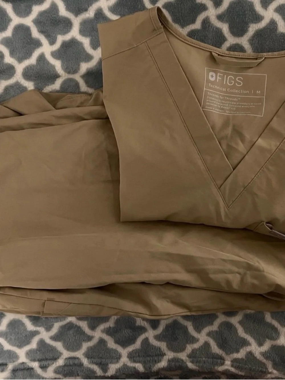 FIGS unisex Jogger Scrub Pants in Tan